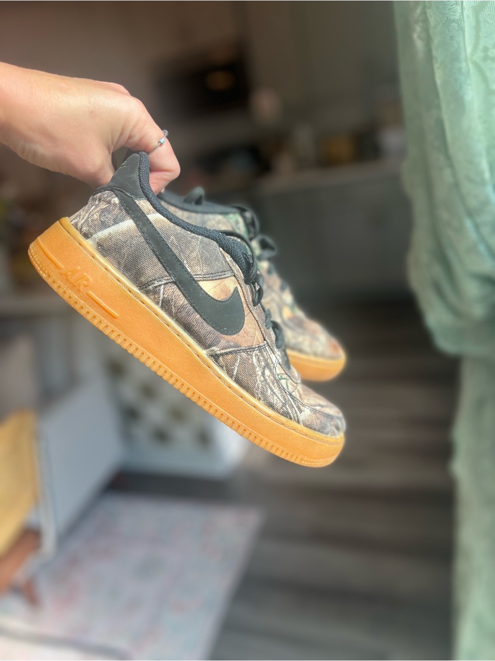 Nike Women's Camouflage Low-Top Sneakers in Black and Gum
